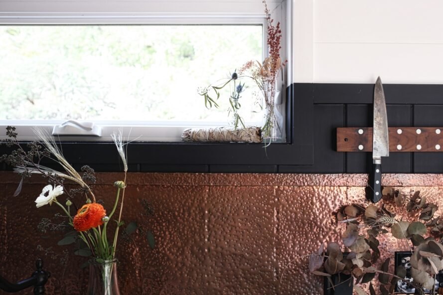 backsplash ốp đồng