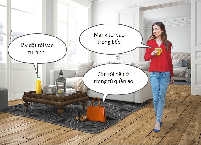 phòng khách với rất nhiều đồ dùng lặt vặt