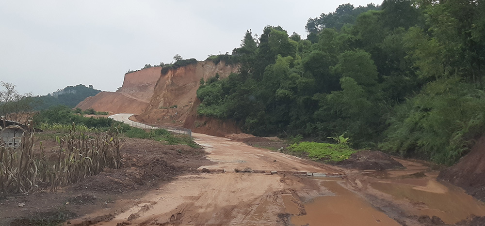 Đất lâm nghiệp tại Lạng Sơn bị san phẳng để phân lô bán nền