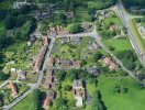                          Ngôi làng West Heslerton ở Anh được rao bán với giá 630 tỷ                     