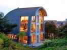                          Ngôi nhà hiện đại với cấu trúc bền vững trên đỉnh cồn cát tại Hà Lan                     
