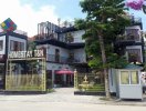                          Độc đáo khách sạn làm từ 26 container nằm sát vịnh Hạ Long                     